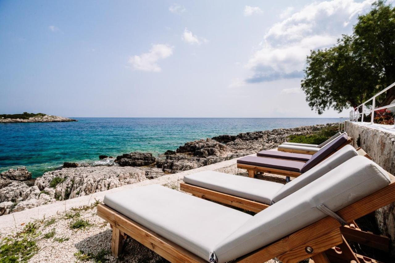 Floreika Studio By The Sea Skinaria Bagian luar foto